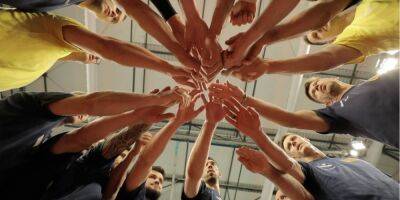 Вышла впечатляющая документалка о сборной Украины по волейболу - nv.ua - Украина - Турция - Франция