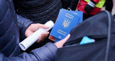 Для всех, кто уехал за границу: опубликовано важное разъяснение про деньги - cxid.info - Украина