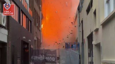 В центре Сиднея горит бывшая фабрика - ru.euronews.com