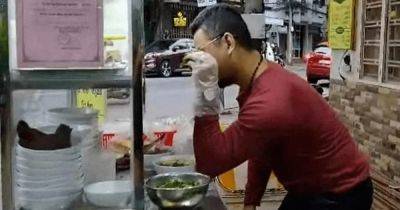 Высмеивал пышные обеды министра: во Вьетнаме продавца лапши посадили в тюрьму (видео) - focus.ua - Украина - Вьетнам