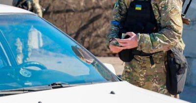 Злостное неповиновение: имеют ли право работники военкоматов задерживать мужчин - focus.ua - Украина