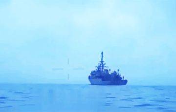 Российский корабль «Иван Хурс» взрывается в момент удара дрона: новое видео - charter97.org - Россия - Украина - Белоруссия - Турция