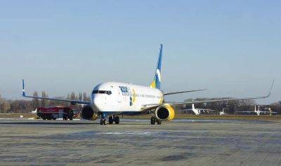 Украинская авиакомпания Azur Air Ukraine сменила название и возобновила полеты за границей - minfin.com.ua - Россия - США - Украина - Турция - Варшава - Бургас