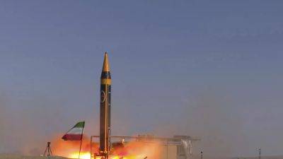Иран представил новую баллистическую ракету - ru.euronews.com - Израиль - Франция - Иран - Тегеран