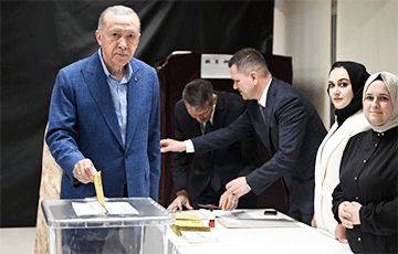 Реджеп Тайип Эрдоган - Кылычдароглу Кемаль - ЦИК Турции назвал первые результаты второго тура выборов президента - charter97.org - Белоруссия - Турция - Минск
