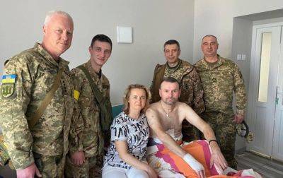 20 дней комы и 13 операций: медики спасли бойца с критическими травмами - korrespondent.net - Россия - Украина