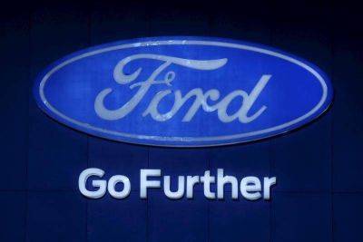 Ford - Глава Ford предсказал господство бензиновых автомобилей - smartmoney.one - Reuters