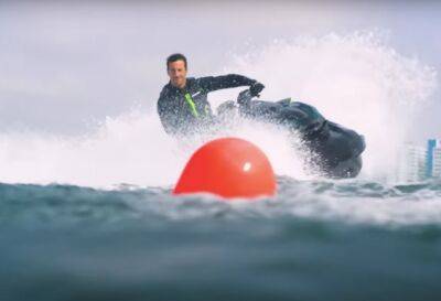Даниэль Риккардо - Видео: Даниэль Риккардо покоряет водную стихию - f1news.ru - США - Канада - шт. Калифорния