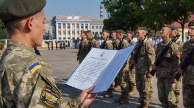 В Украине могут снизить предельный возраст пребывания призывников на военном учете - ru.slovoidilo.ua - Украина