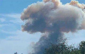 Возле крымского аэродрома Бельбек прогремели сильные взрывы - charter97.org - Крым - Белоруссия - місто Севастополь