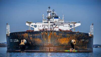 ЕС ужесточит санкции против перевозки российской нефти морем - Bloomberg - unn.com.ua - Украина - Киев - Греция - Ес