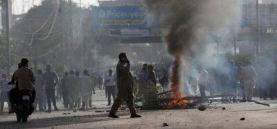 Имран Хан - В Пакистане начались протесты против ареста экс-премьера - unn.com.ua - Украина - Киев - Афганистан - Пакистан - Исламабад - Лахор - Карачи - Протесты