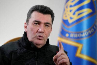Владимир Зеленский - Алексей Данилов - Валерий Залужный - Окончательный план контрнаступления ВСУ не утвержден президентом, - Данилов - vchaspik.ua - Украина