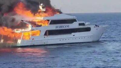 Яхта загорелась в Красном море, трое туристов пропали без вести - vesty.co.il - Англия - Израиль - Египет