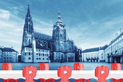 Сегодня жители Праги смогут поужинать за гигантским столом вокруг Собора Святого Вита - vinegret.cz - Чехия - Прага