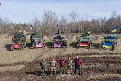 Юлиан Репке - "Масштабное наступление еще впереди": Украина не спешит вводить в бой танки Challenger и БМП Marder, - эксперт - vchaspik.ua - Украина