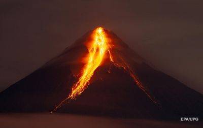 Вулкан на Филиппинах извергает лаву - korrespondent.net - Украина - Мексика - Филиппины
