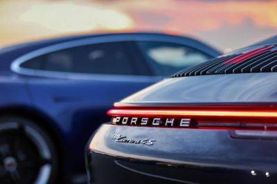 Louis Vuitton - Porsche - Porsche остается лидером среди люксовых брендов мира шестой год подряд - minfin.com.ua - США - Украина - Англия - Лаос