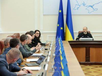 Юлия Свириденко - Правительство отменило согласование графика работы сферы обслуживания с местными органами власти - gordonua.com - Украина