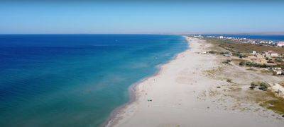 Крым вымирает: пляжи уже пустые, а в гостиницах живут только тараканы - hyser.com.ua - Россия - Украина - Крым