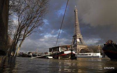 Париж из-за штормового предупреждения закрывает парки - korrespondent.net - Россия - Украина - Париж