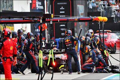 Джордж Расселл - Серхио Перес - Aston Martin - DHL Fastest Pit Stop Award: Лучший пит-стоп у Red Bull - f1news.ru