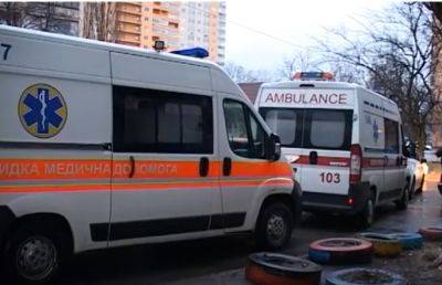 Тела девочек нашли в подъезде: новая трагедия всколыхнула Киев - politeka.net - Украина - Киев