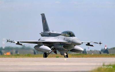 Производитель F-16 готов тренировать украинских пилотов - korrespondent.net - Россия - США - Украина