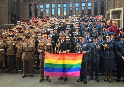 Патрик Сандерс - The Times: Британская армия может заменить звания на гендерно-нейтральные - obzor.lt - Англия