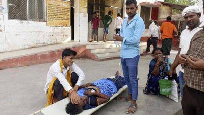 Экстремальная жара в Индии: 100 человек умерли, люди боятся выходить из дома - vesty.co.il - Израиль - Индия - штат Бихар - штат Уттар-Прадеш