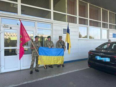 Олег Николенко - В Украину удалось вернуть троих военнопленных из Венгрии - vchaspik.ua - Россия - Украина - Венгрия - Будапешт