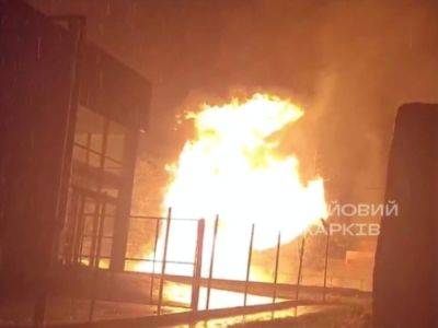 В Харькове из-за удара молнии загорелся газопровод. Видео - gordonua.com - Украина - Харьков