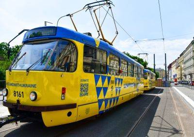 Зденек Гржиб - Прага оформила трамвай в поддержку Украины - vinegret.cz - Украина - Чехия - Прага