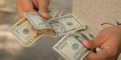 В ПриватБанке объявили новые правила обмена: "Все банкноты иностранной валюты..." - politeka.net - Украина