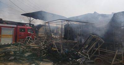 Пожар на рынке в Кубодиёне удалось потушить - dialog.tj - Душанбе - Хатлонской обл.