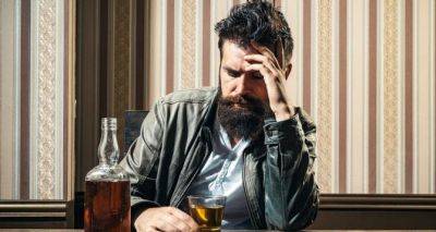 Могут стать алкоголиками: обладатели этих мужских имен пьют слишком много - cxid.info