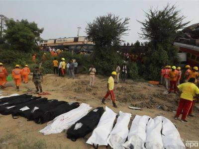 Нарендра Моди - Столкновение поездов в Индии: СМИ сообщают о почти 300 погибших - gordonua.com - Украина - Индия