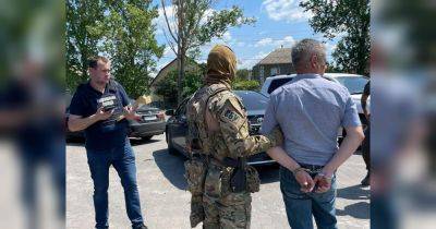 «Собирал налоги» с импортеров: в Одессе на очередном «транше» взятке поймали таможенника - fakty.ua - Украина - Одесса - Одесская обл.