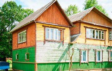 Наподобие панской хаты: в Беларуси продают уникальный дом - charter97.org - Белоруссия - район Пуховичский