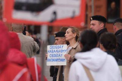 Владимир Путин - Кира Ярмыш - Навальный - Во многих странах проходят демонстрации в честь дня рождения Навального - unn.com.ua - Россия - Украина - Киев - Австралия - Грузия - Япония - Twitter