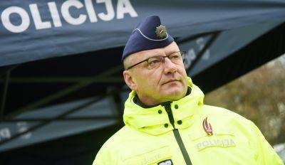Смертельное ранение на охоте: дело бывшего генерала полиции Шулте направлено в прокуратуру - rus.delfi.lv - Рига - Латвия
