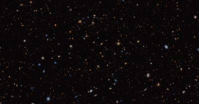 Джеймс Уэбб - Вселенная - Так выглядят 45 тысяч галактик: NASA показало новый снимок телескопа Уэбб (фото) - focus.ua - Украина