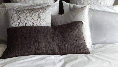 Как выбрать идеальную подушку для крепкого сна - fokus-vnimaniya.com - Новости