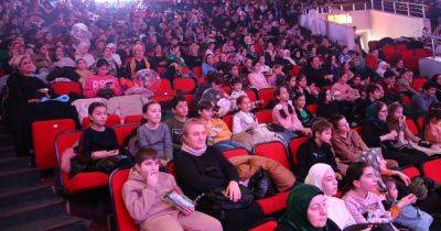Сироты, развлекайтесь: в России детям ликвидированных в Украине "чмобиков" раздают билеты в цирк - dsnews.ua - Россия - Украина
