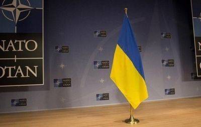 Значительно возросло число сторонников вступления Украины в НАТО - опрос - korrespondent.net - Украина - Киев