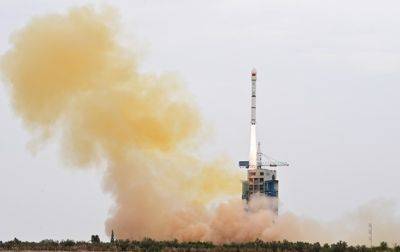 Китай запустил в космос новый экспериментальный спутник - korrespondent.net - Китай - Украина