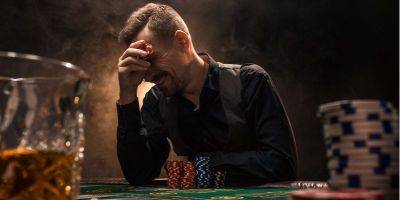 Британец, проигравший в казино почти $500 000, объясняет зачем нужен реестр лудоманов. В Украине такая система уже работает - nv.ua - Украина - Англия