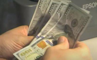 Андрей Шевчишин - Доллар резко тряхнуло: банки и обменки изменили курс валют на среду, 12 июля - ukrainianwall.com - Украина