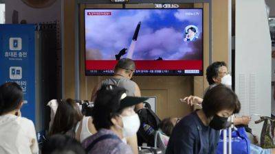 Юн Сок Ель - Хирокадзу Мацуно - КНДР провела запуск межконтинентальной баллистической ракеты - ru.euronews.com - Южная Корея - США - Вашингтон - КНДР - Токио - Япония - Пхеньян - Сеул
