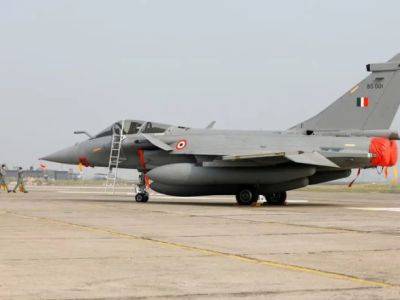 Нарендры Моди - Индия одобрила закупку французских истребителей Rafale и подводных лодок - unn.com.ua - Китай - Украина - Киев - Франция - Париж - Индия - Пакистан - Нью-Дели